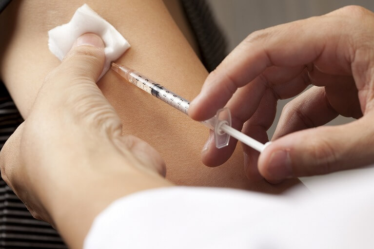 吹田市で予防接種をお探しの方ははしもと内科消化器内科クリニックへ。